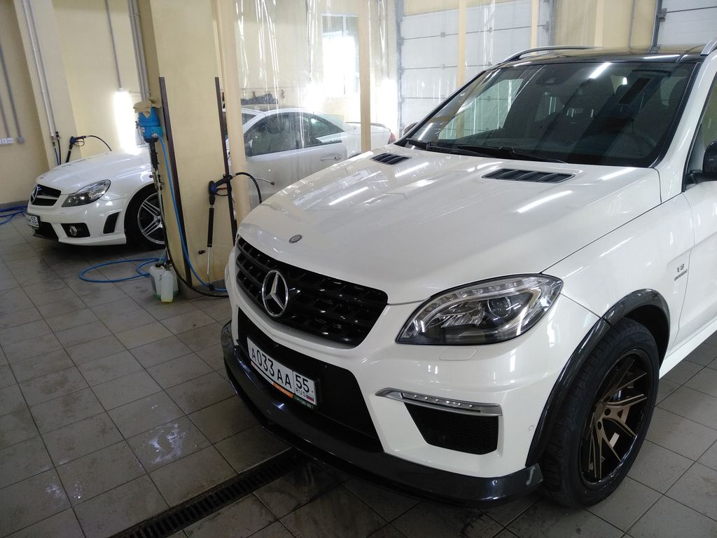 Обслуживание автомобилей