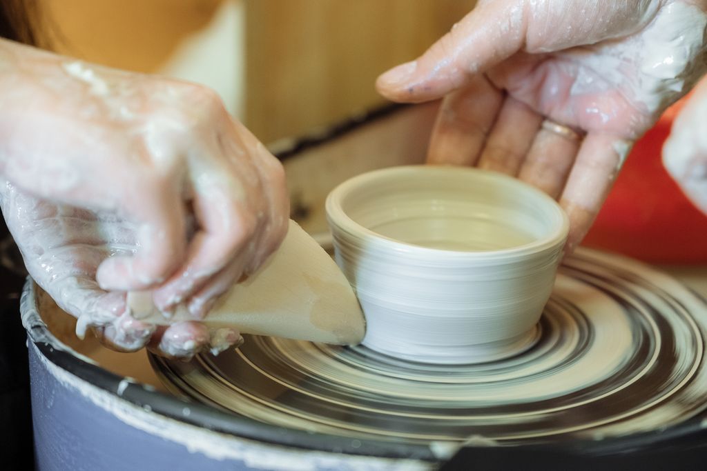 А также занимаются лепкой и многим другим