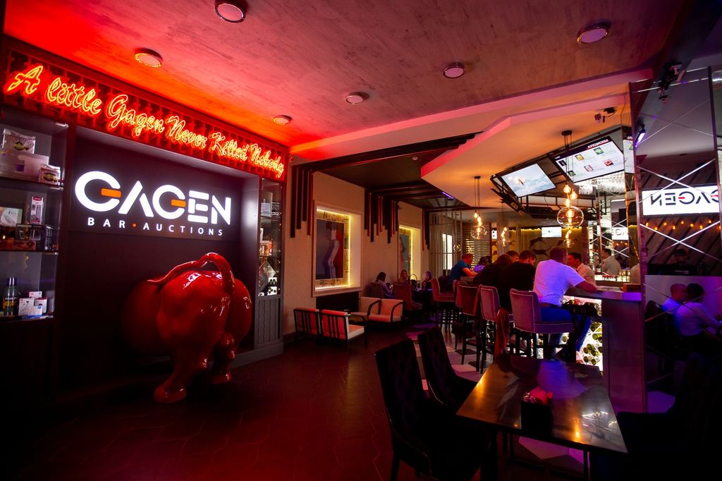 Стильный интерьер заведения