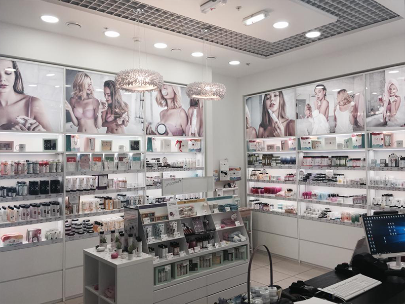 Витрины магазина