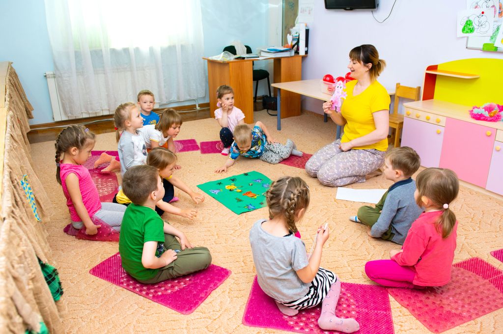 Маргаритки-Васильки - это детский сад, где дети в игровой форме учатся и развиваются