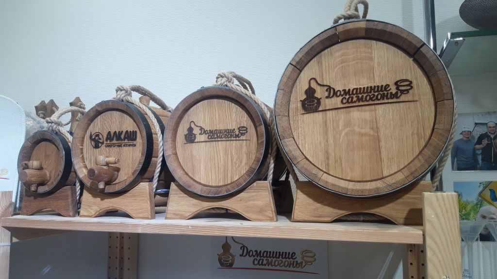 Подписан договор об открытии магазина по франшизе "Домашние самогоны" в Ярославле.