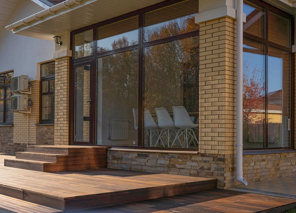 Мы являемся официальными дилерами большинства крупных заводов-производителей строительных материалов