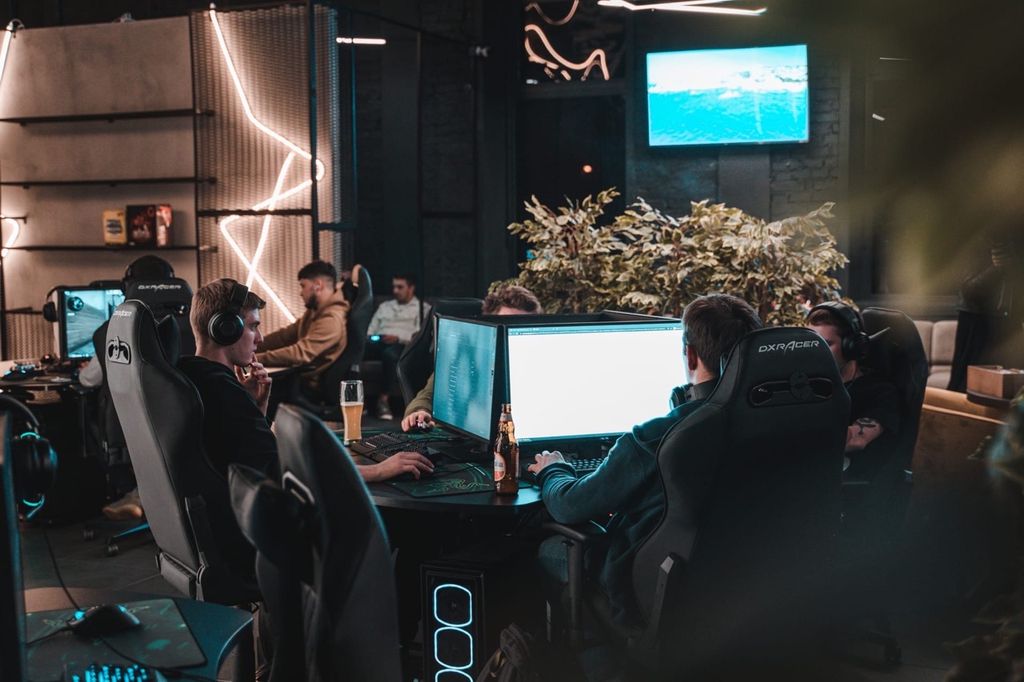 Франшиза Black Star Gaming - киберспортивный клуб