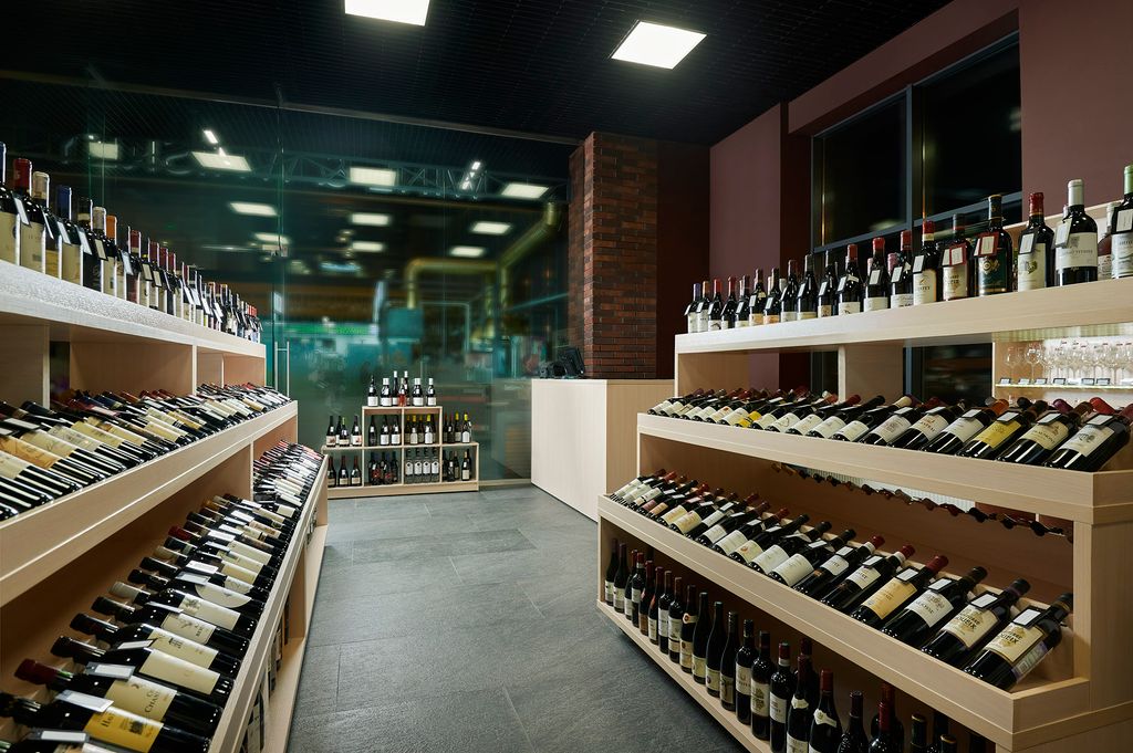 Франшиза Wine & Whiskey by Simple - винный бутик