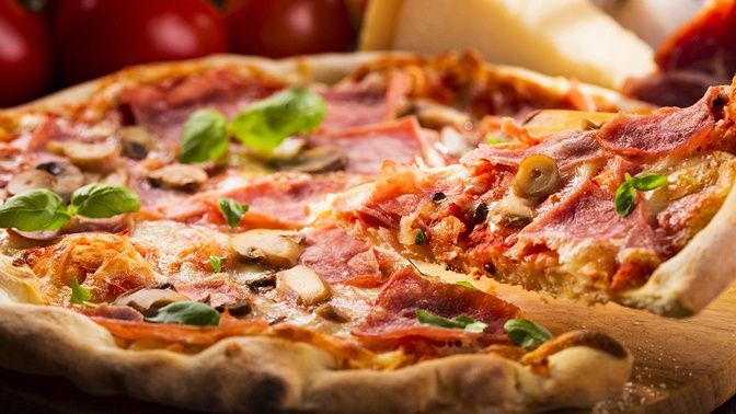 Франшиза Roll me Pizz - мини-кафе с пиццей, роллами и экспресс доставкой