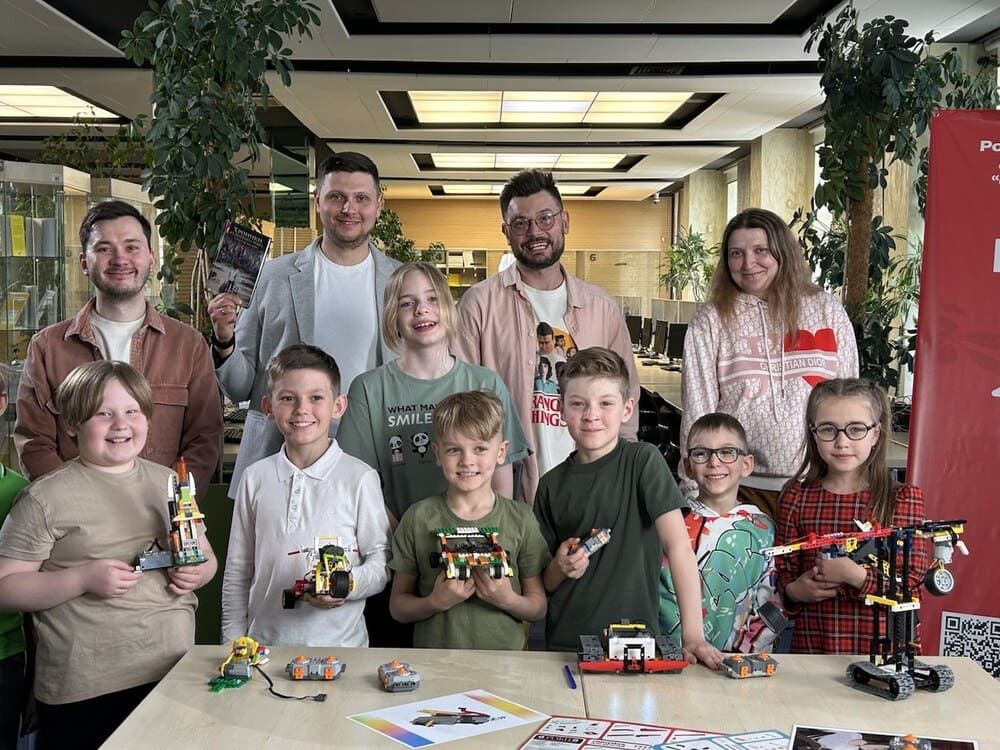 Франшиза Роби. Хроники разбитого мира - Робототехника