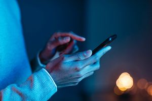 10 идей самого простого бизнеса, для которого нужен только смартфон