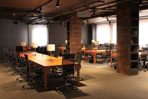 Обзор рынка коворкингов 2025-2026 года: лучшие франшизы коворкингов в каталоге Businessmens.ru