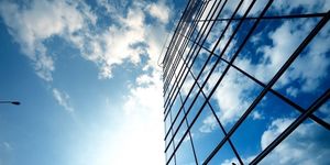 Франшизы с быстрой окупаемостью. 10 популярных направлений в 2025 году