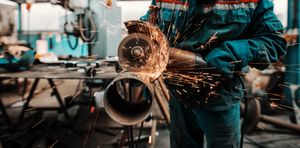 Каких производств не хватает в России в 2025-2026 году: 10 направлений