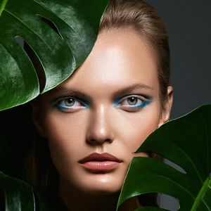 Франшизы косметики и парфюмерии в России на сайте Businessmens.ru – лучшие предложения в 2025 году, обзор рынка