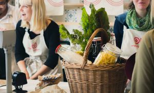 Франшизы продуктовых магазинов в России в 2025 году – отзывы, цены, условия в каталоге Businessmens.ru