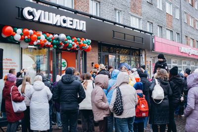 Открой доставку суши и роллов - получи финплан, обучение, меню, поставщиков, контент, мобильное приложение и зарабатывай от 480 000 рублей в месяц