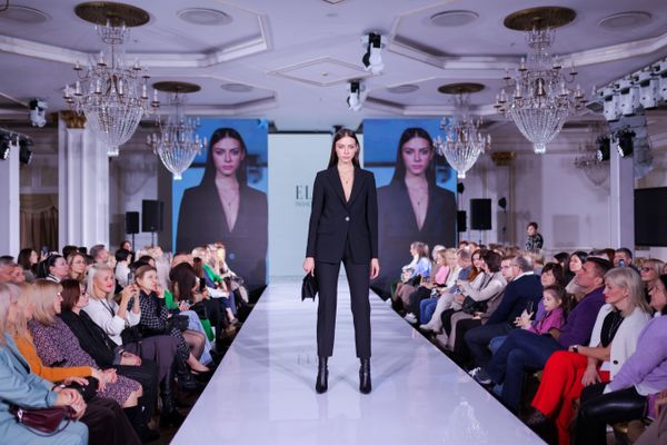 27 января состоялся 4й закрытый показ ELIS FASHION RUS для оптовых и ...