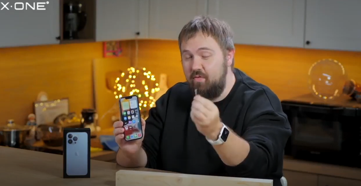 Wylsacom забивает гвоздь iPhone 13 Pro в броне X-ONE Валентин Петухов Drop Test айфон броня смартфон